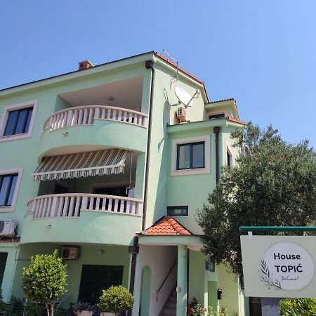 House Topic Baška Voda Eksteriør bilde